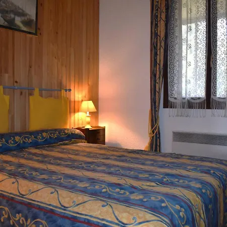 A 2 Min Des Pistes, 2 Pieces Avec Loggia Vitree Et Cuisine Equipee - Fr-1-580-36 Apartment Font-Romeu-Odeillo-Via